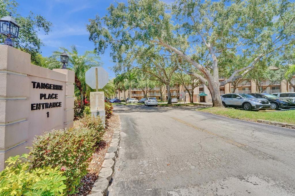 TANGERINE - Residential