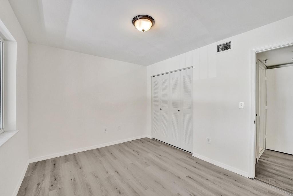 TANGERINE - Residential