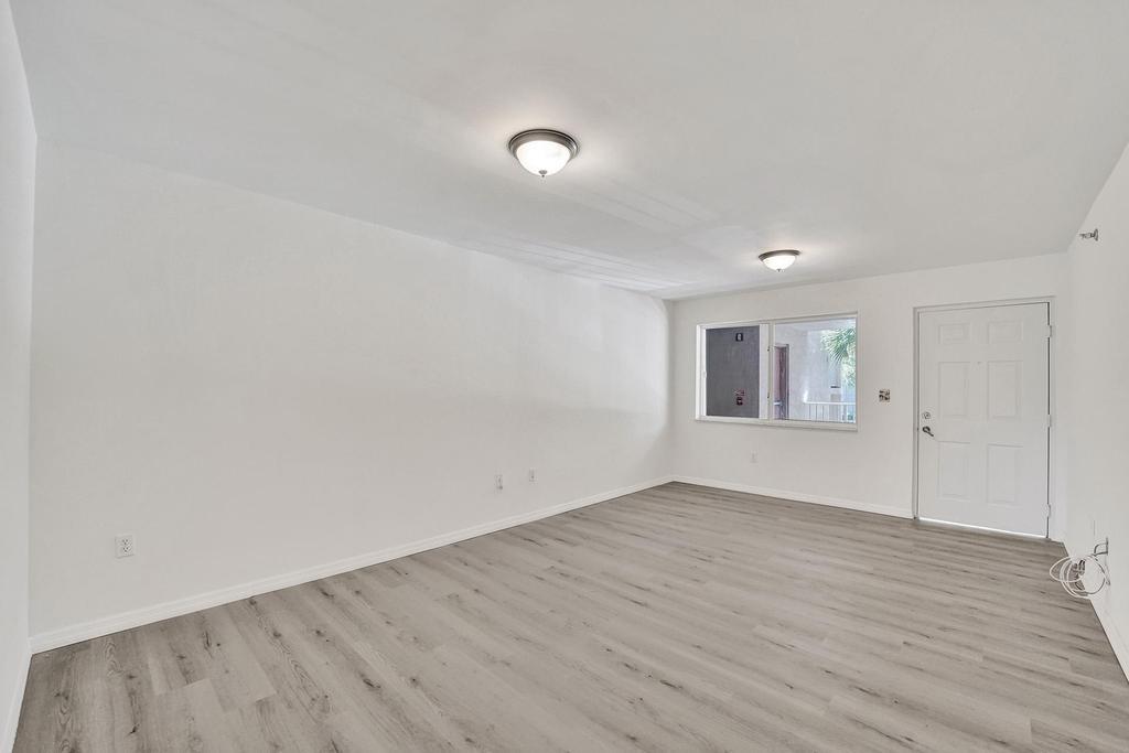 TANGERINE - Residential