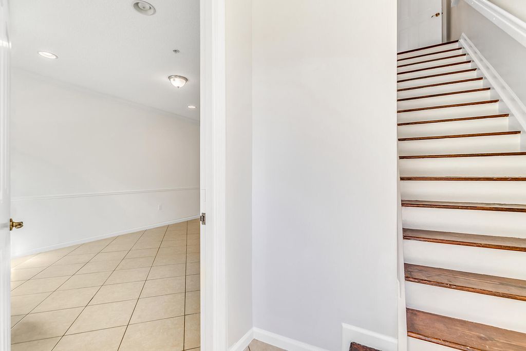 Photo of 1359 Via De Pepi, Boynton Beach, FL 33426 (MLS # R10988345)