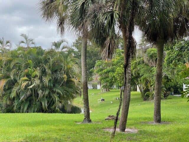 Photo of 2600 Fiore Way #214, Delray Beach, FL 33445 (MLS # B26037547)