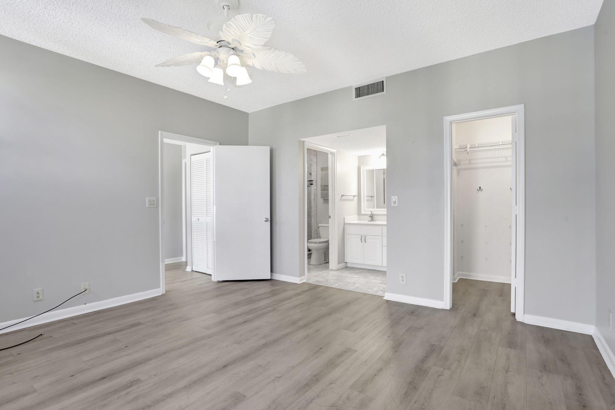 OCEAN CLUB TOWNHOMES COND - Residential