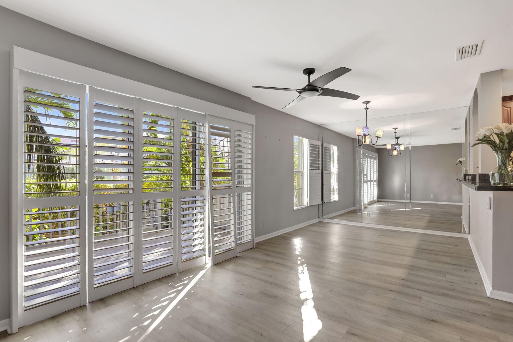 OCEAN CLUB TOWNHOMES COND - Residential