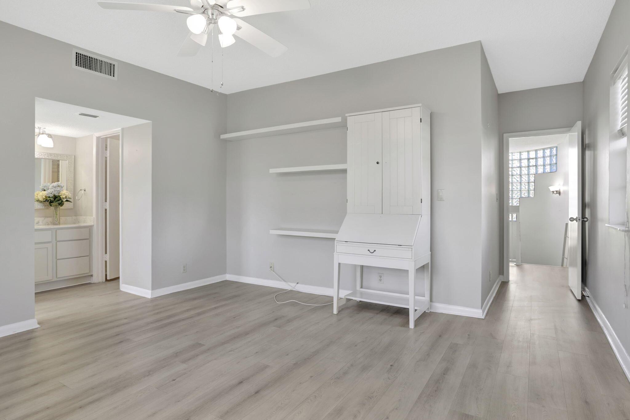 OCEAN CLUB TOWNHOMES COND - Residential