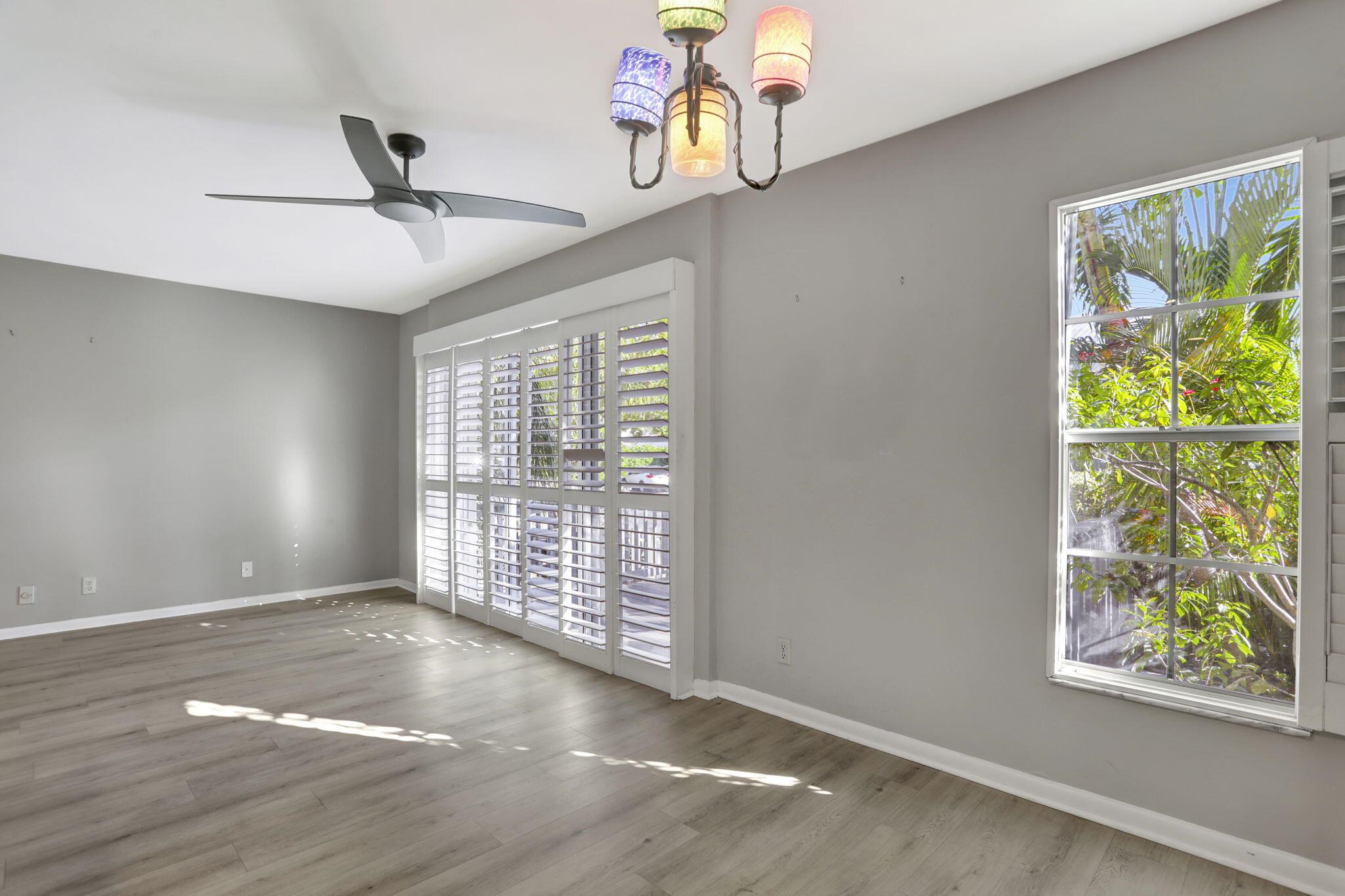 OCEAN CLUB TOWNHOMES COND - Residential