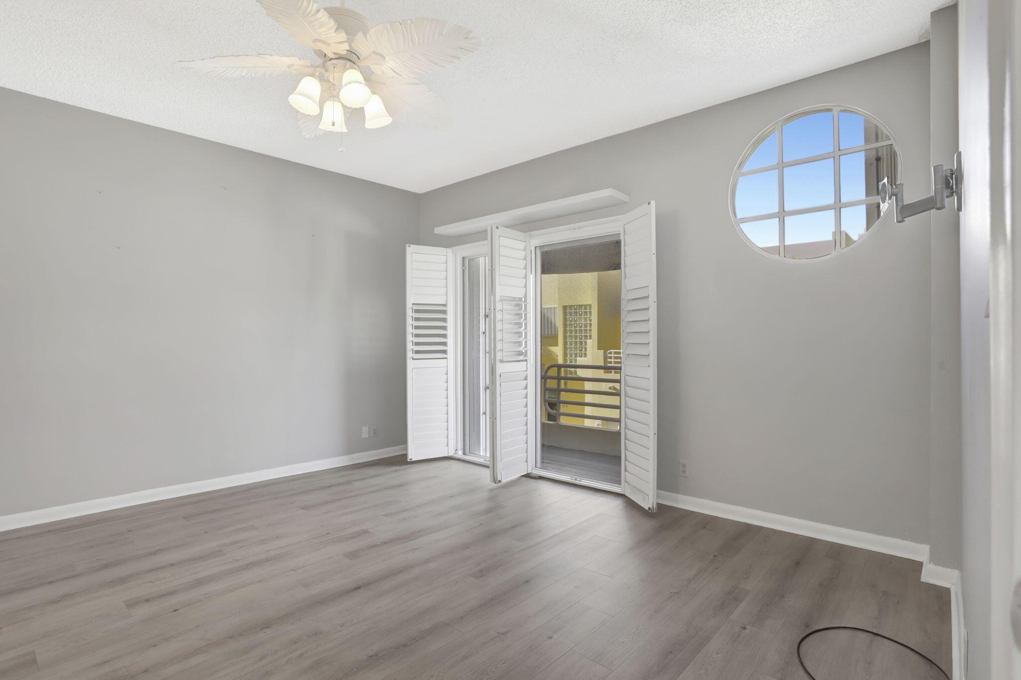 OCEAN CLUB TOWNHOMES COND - Residential