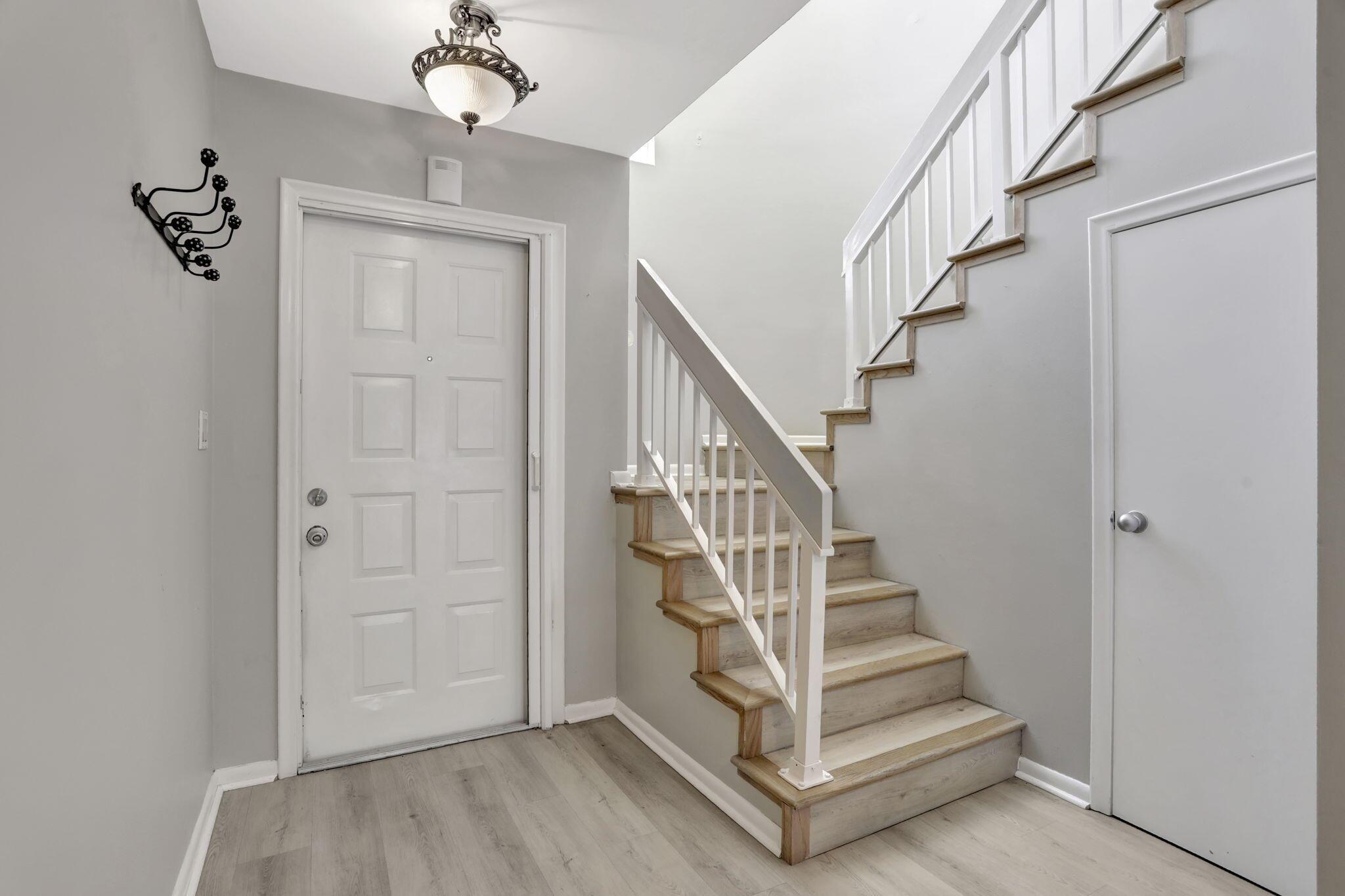 OCEAN CLUB TOWNHOMES COND - Residential