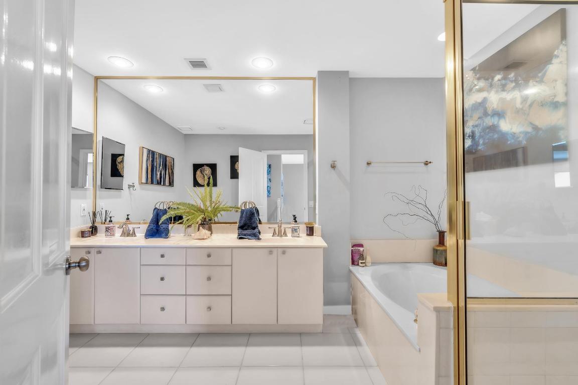 SANTA BARBARA - Residential