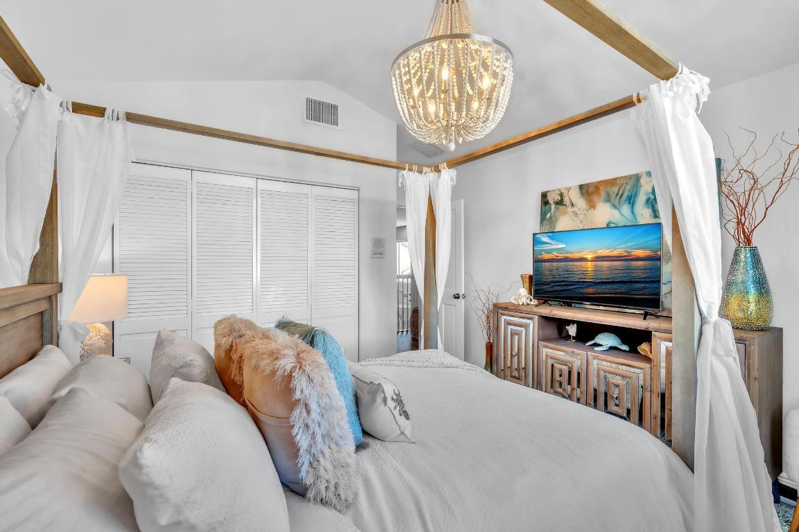 SANTA BARBARA - Residential