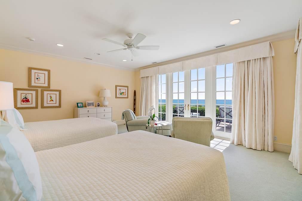 OLD PORT VILLAGE NO 3 IN - Residential