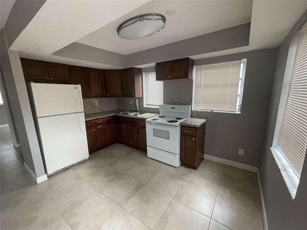 Photo of 3361 NE 16th Avenue #3, Oakland Park, FL 33334 (MLS # F10550094)