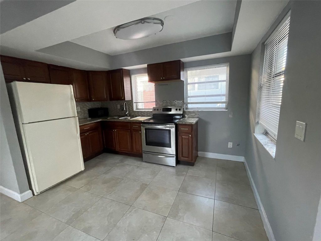 Photo of 3361 NE 16th Avenue #3, Oakland Park, FL 33334 (MLS # F10550094)