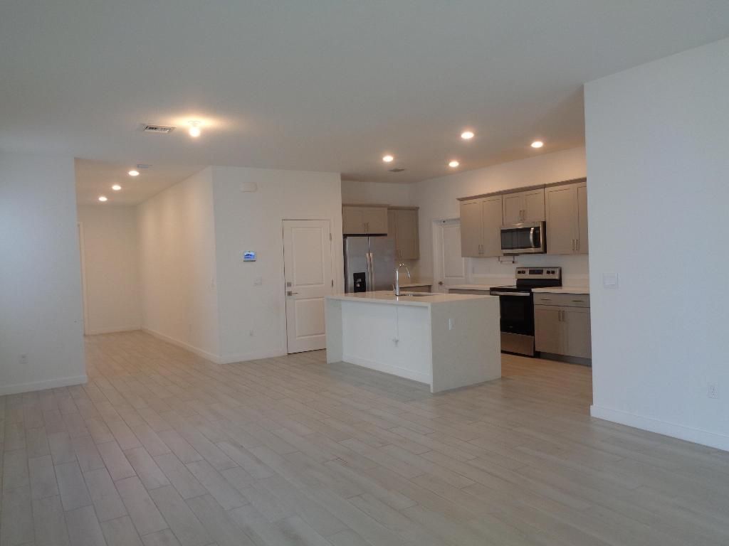 Photo of 18493 Glenstone Street, Jupiter, FL 33458 (MLS # R10970798)