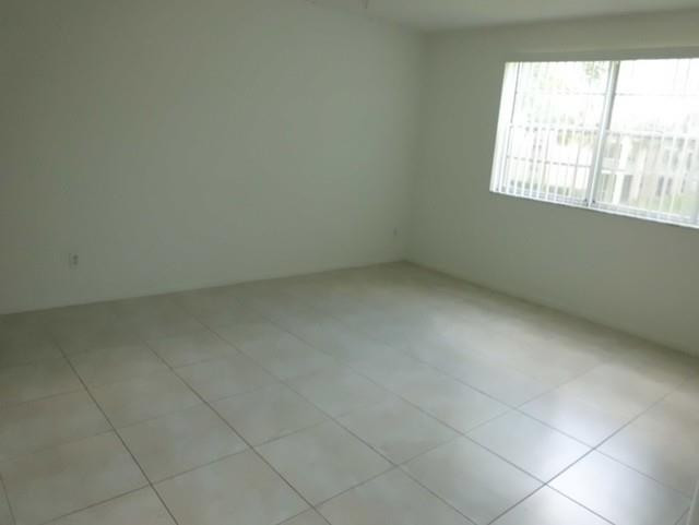 RAMBLEWOOD SOUTH - Residential Lease