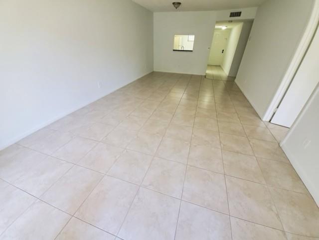 RAMBLEWOOD SOUTH - Residential Lease