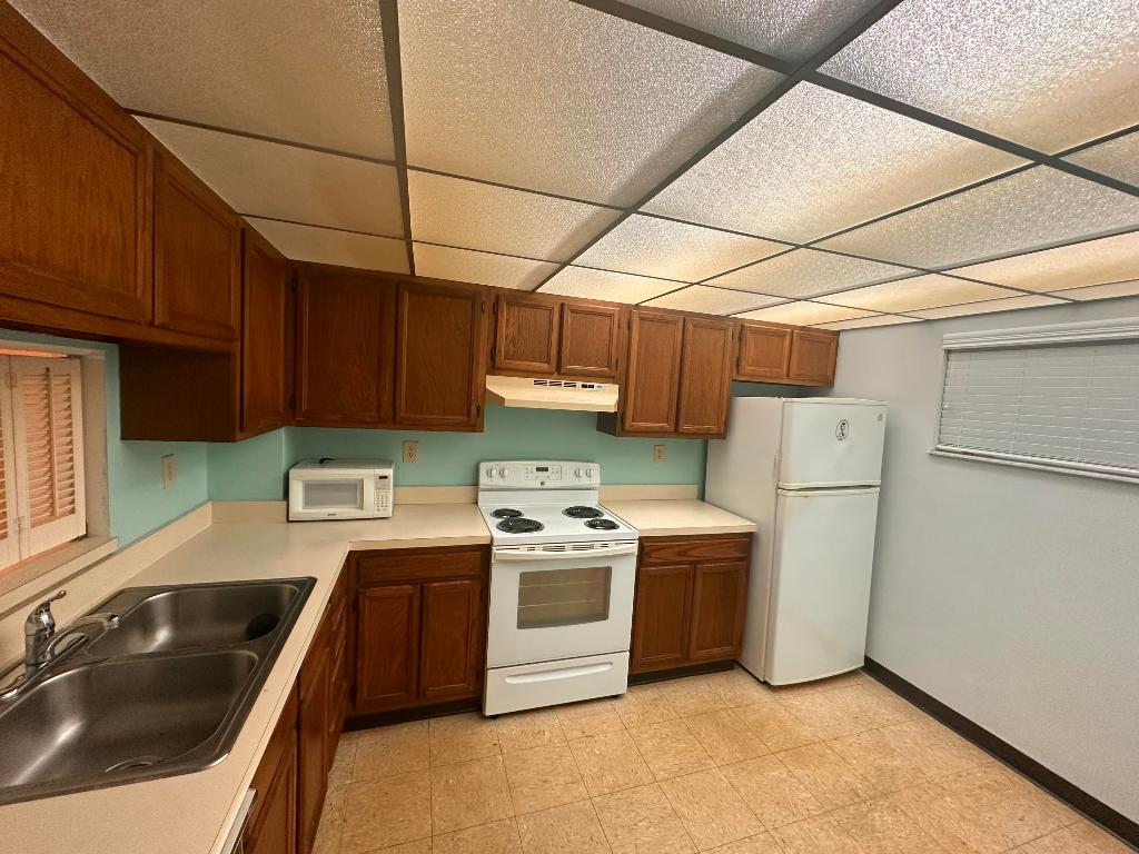 Sherwood Square - Residential