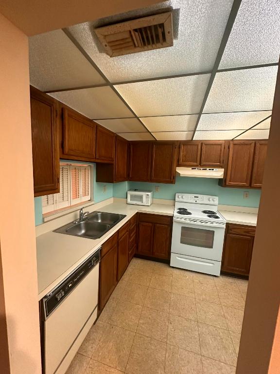 Sherwood Square - Residential