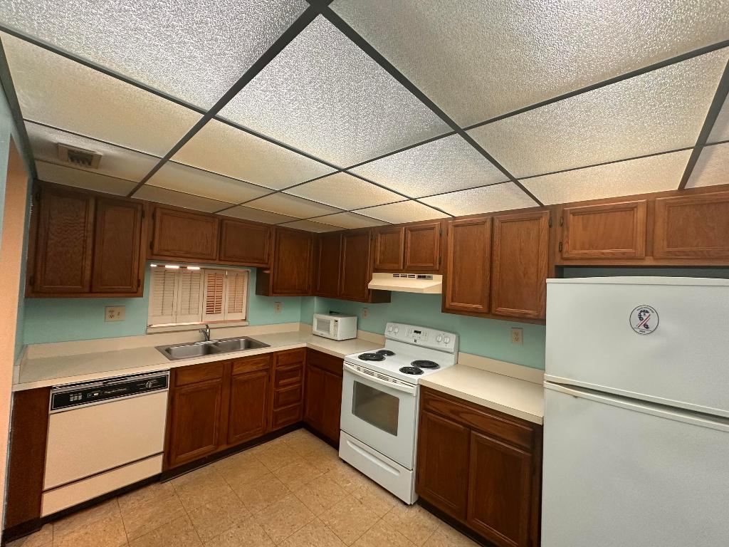 Sherwood Square - Residential