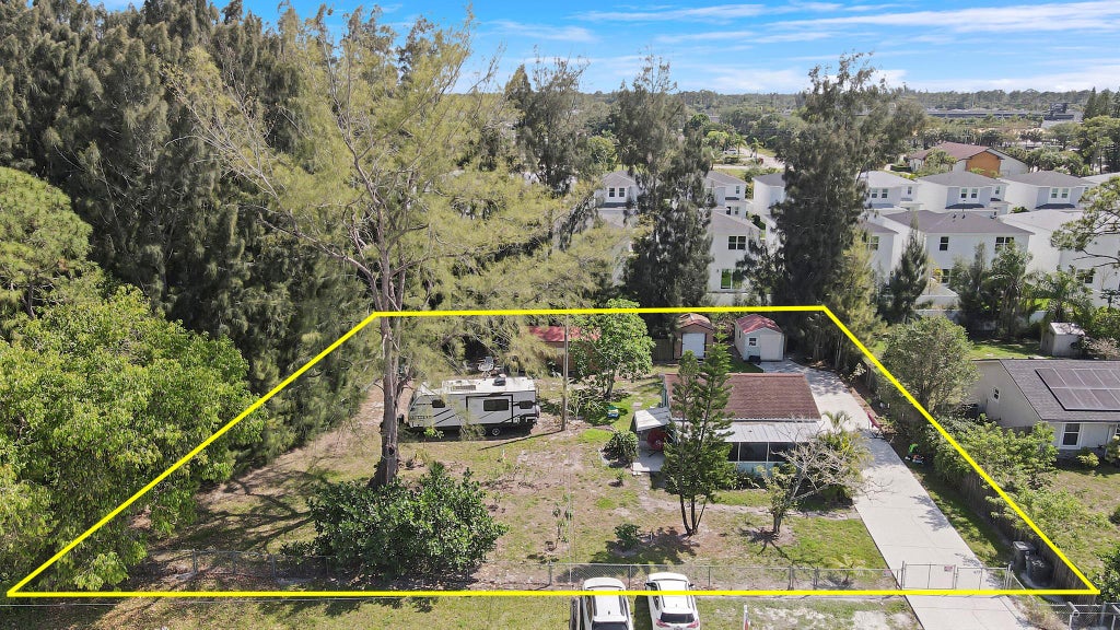 Photo of 6368 Bishoff Road, West Palm Beach, FL 33413 (MLS # R11082256)