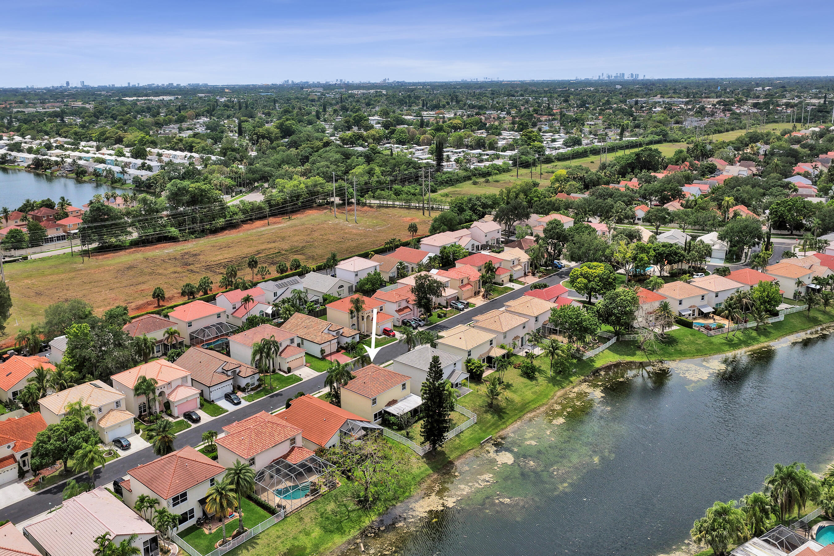 HOLIDAY SPRINGS EAST - Residential
