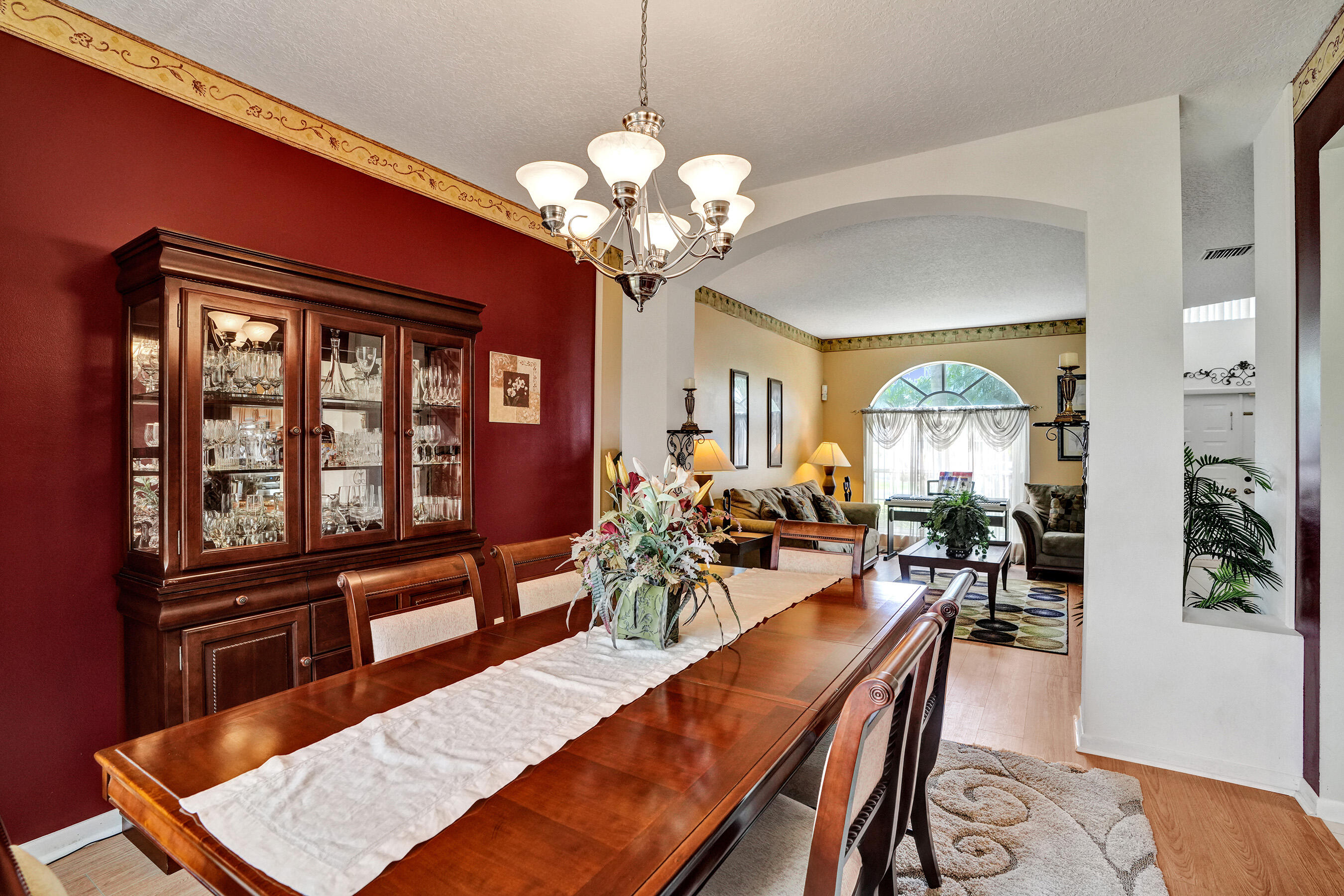 HOLIDAY SPRINGS EAST - Residential