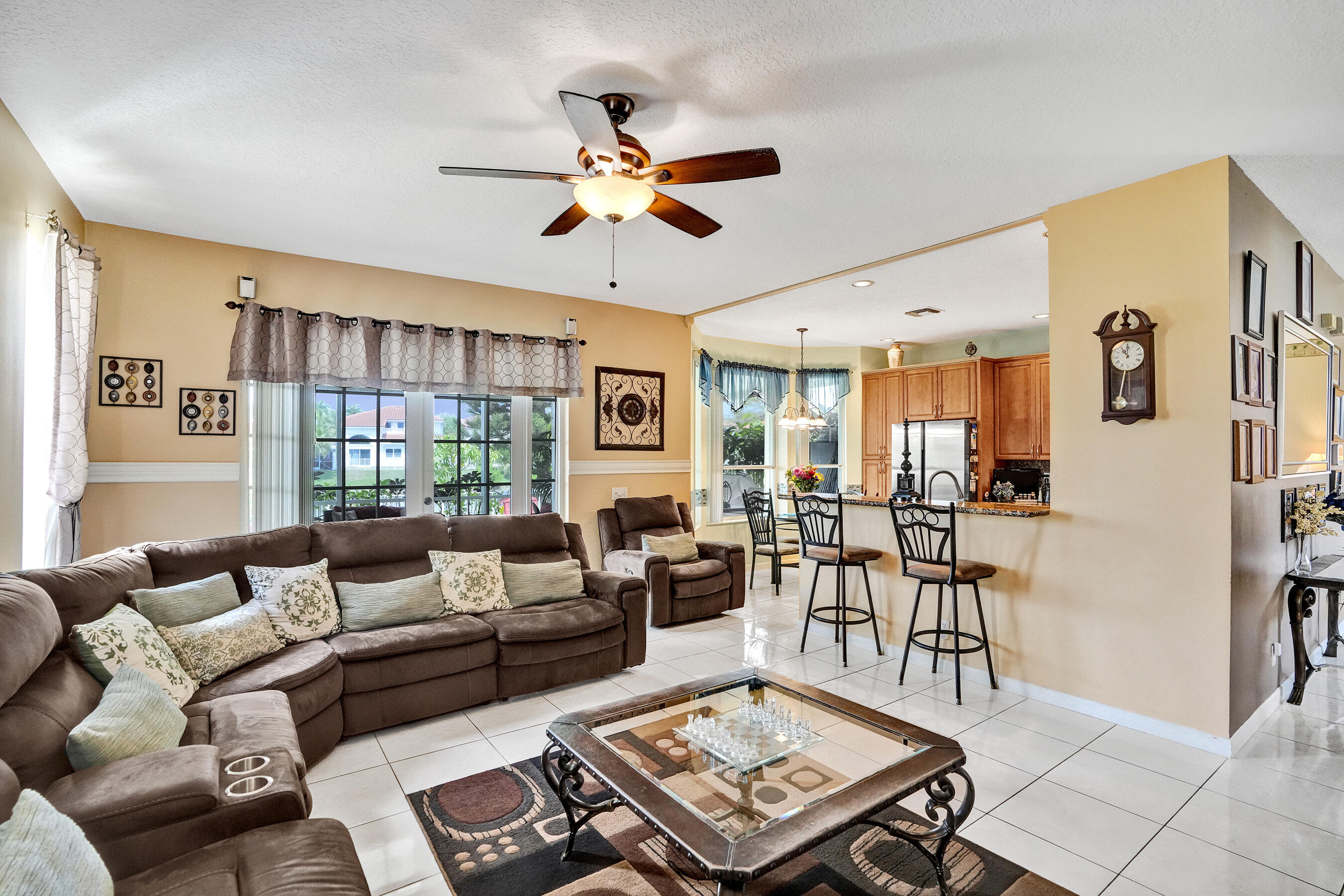 HOLIDAY SPRINGS EAST - Residential
