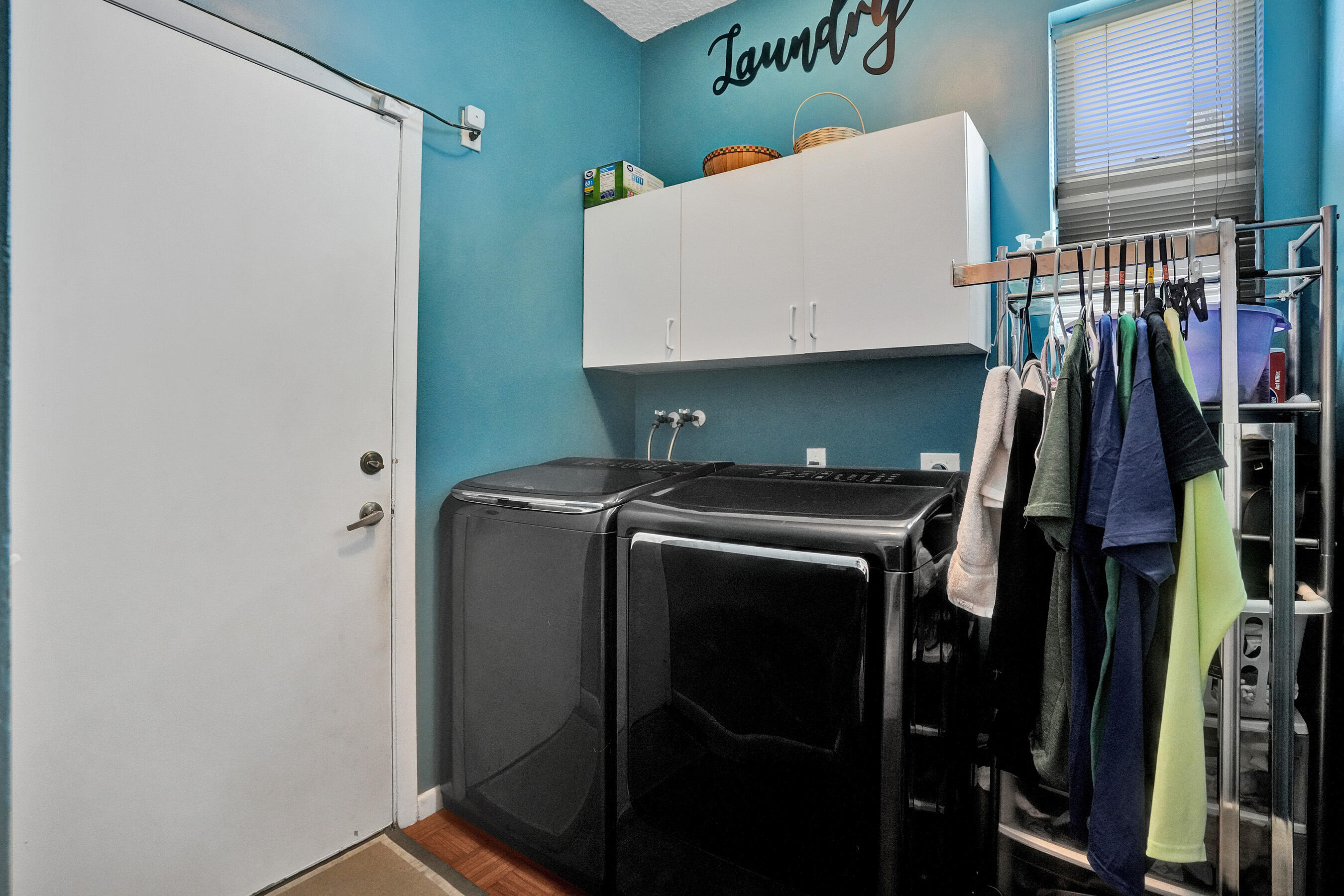 HOLIDAY SPRINGS EAST - Residential