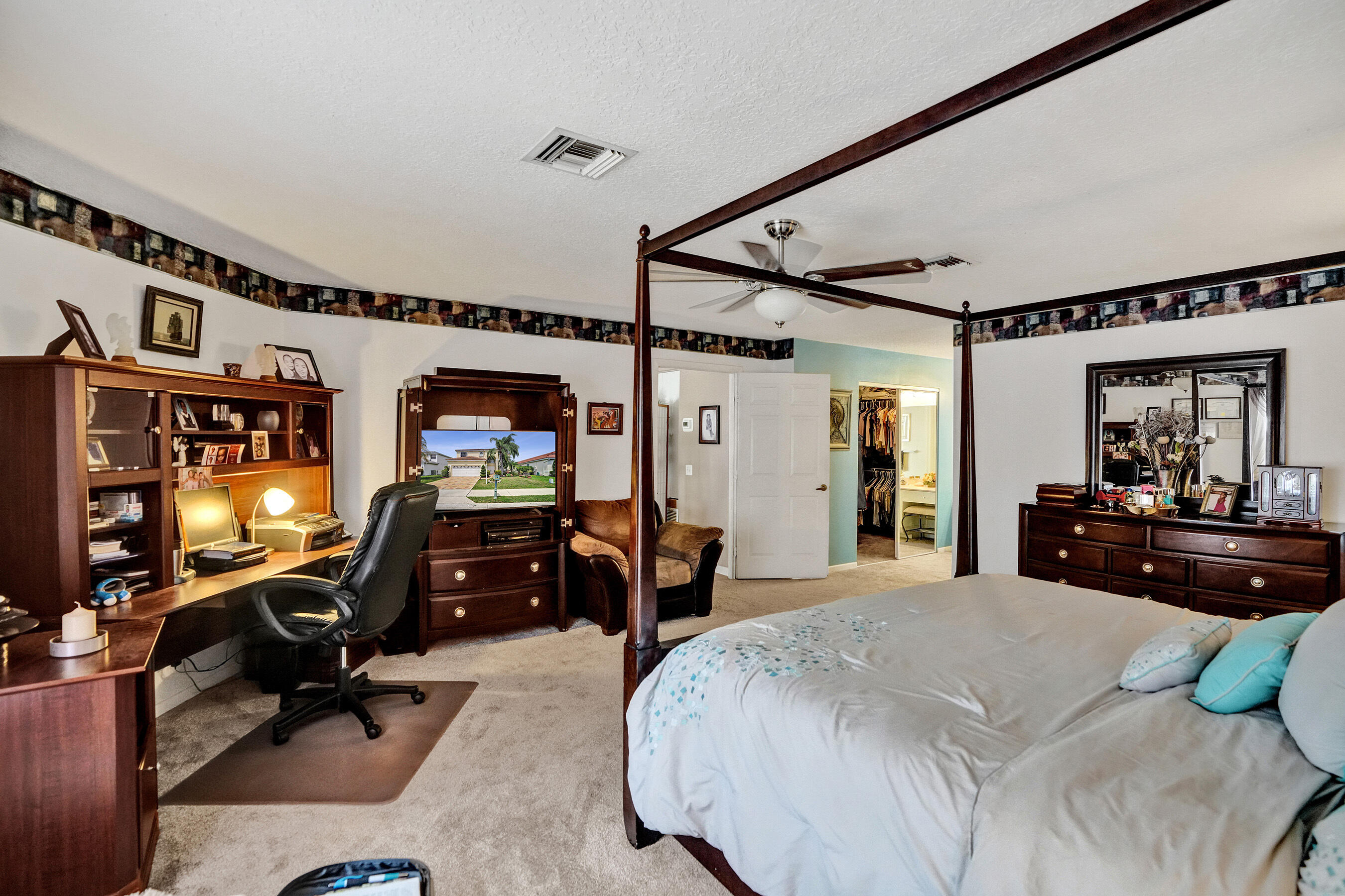 HOLIDAY SPRINGS EAST - Residential