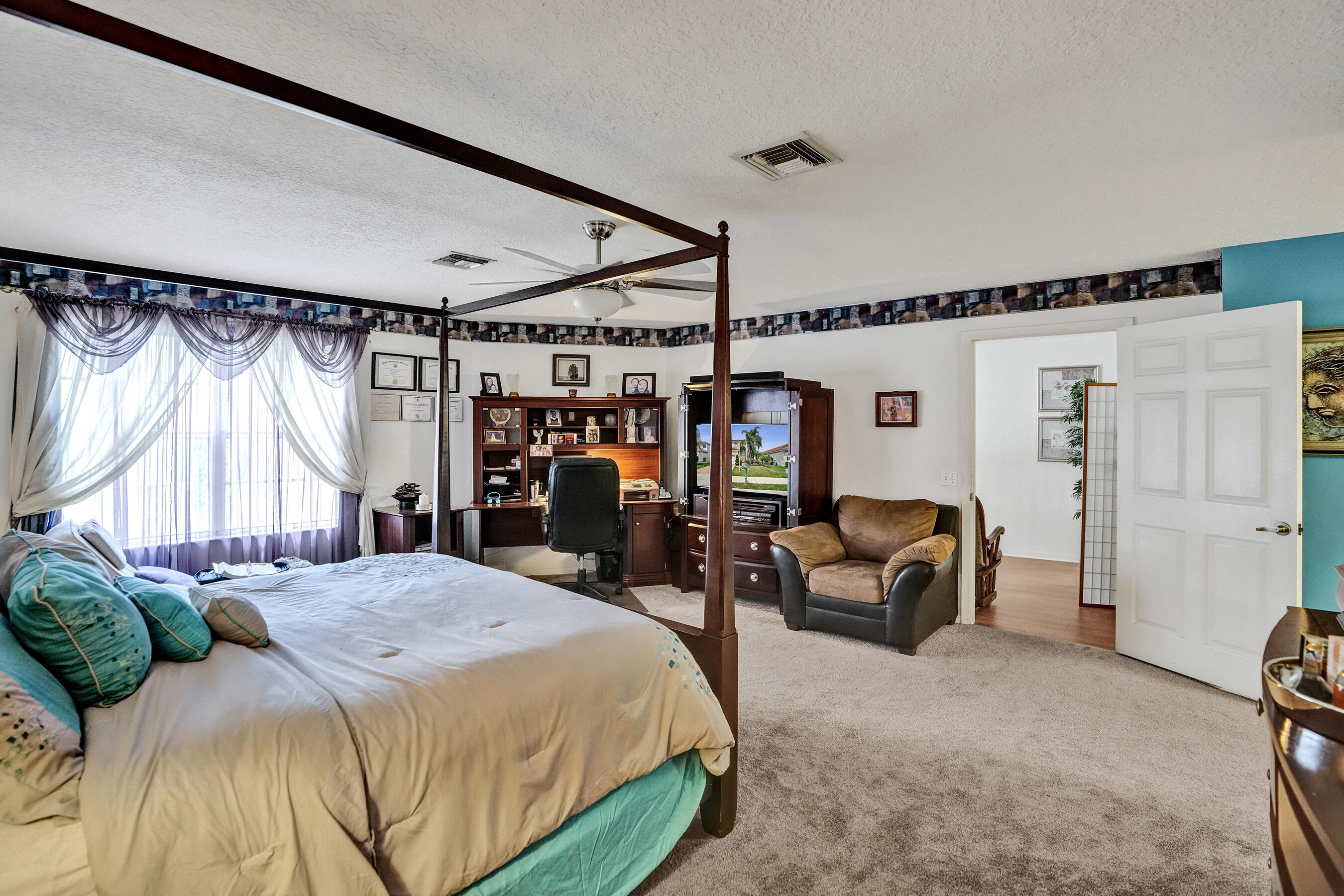 HOLIDAY SPRINGS EAST - Residential