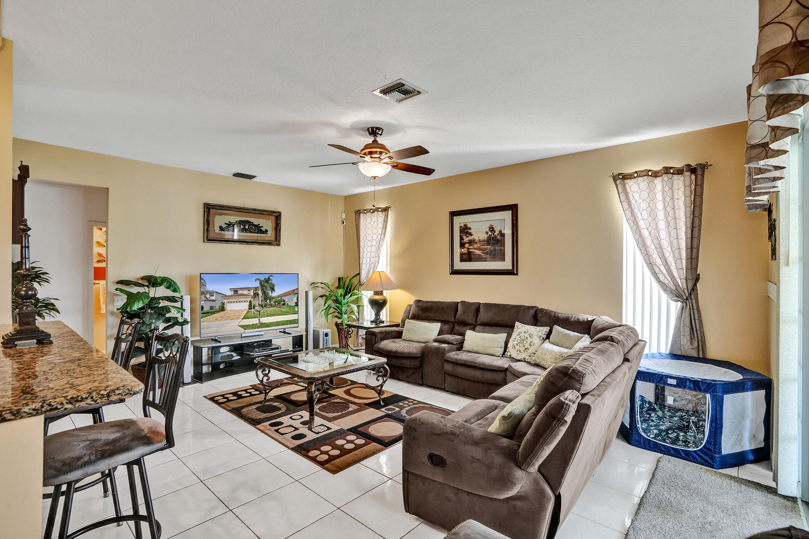 HOLIDAY SPRINGS EAST - Residential