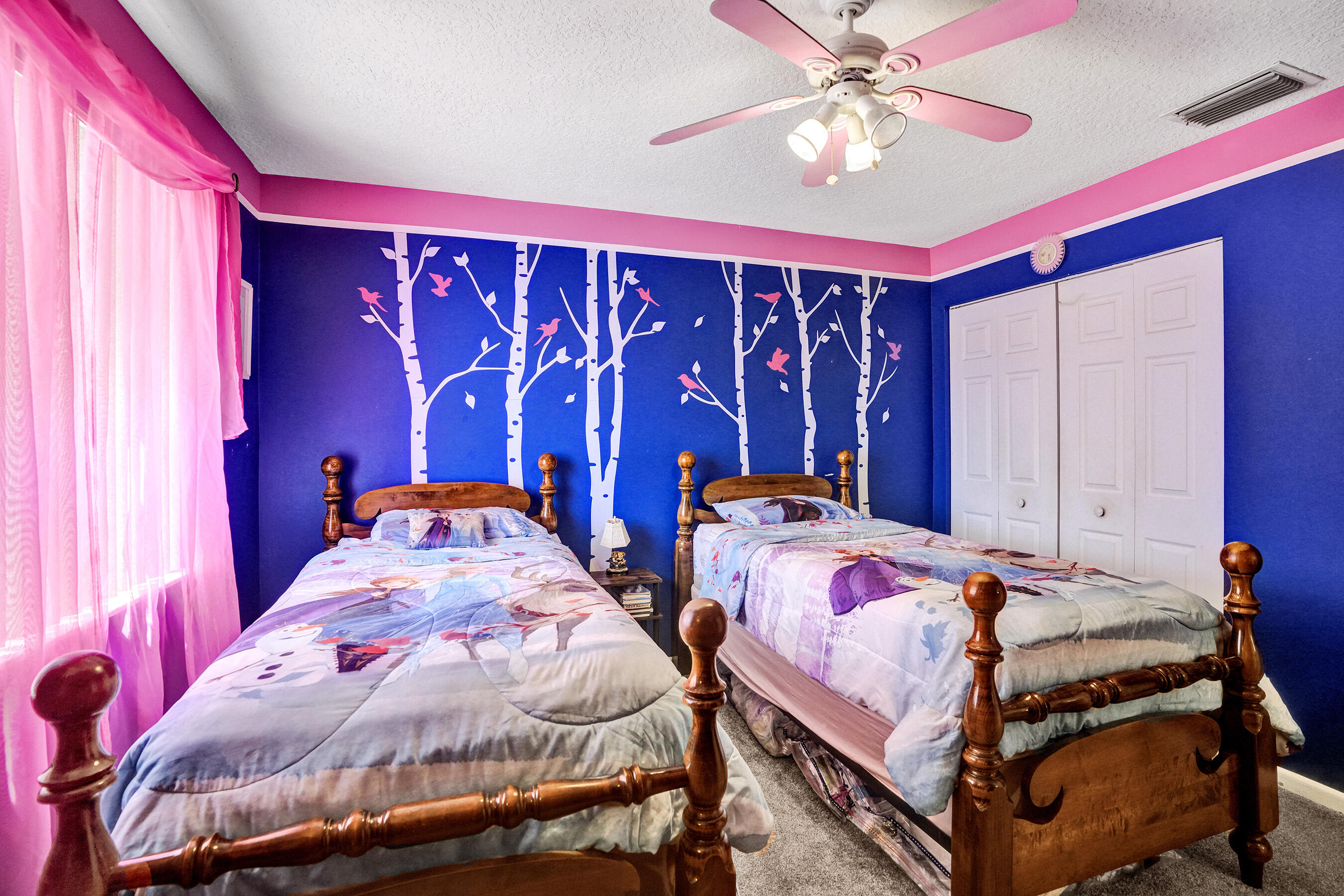 HOLIDAY SPRINGS EAST - Residential