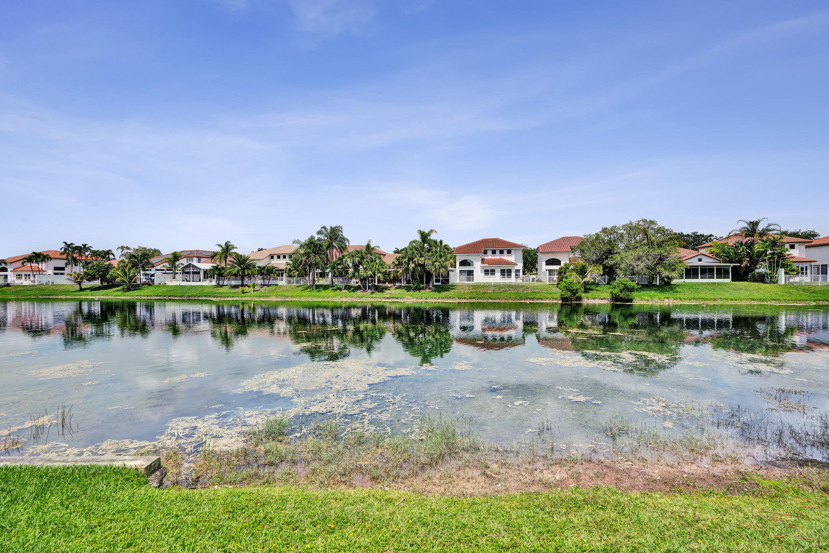 HOLIDAY SPRINGS EAST - Residential