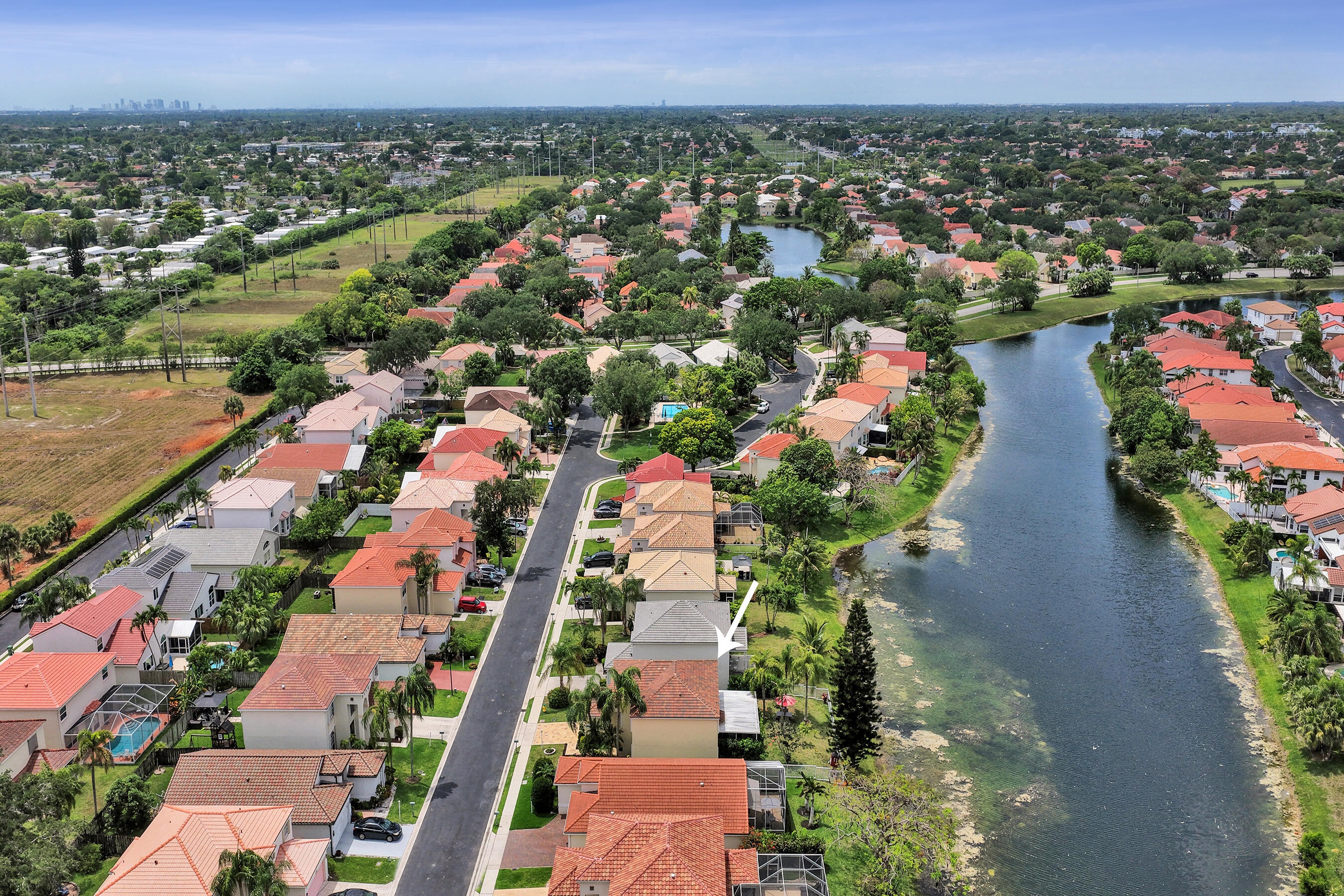 HOLIDAY SPRINGS EAST - Residential