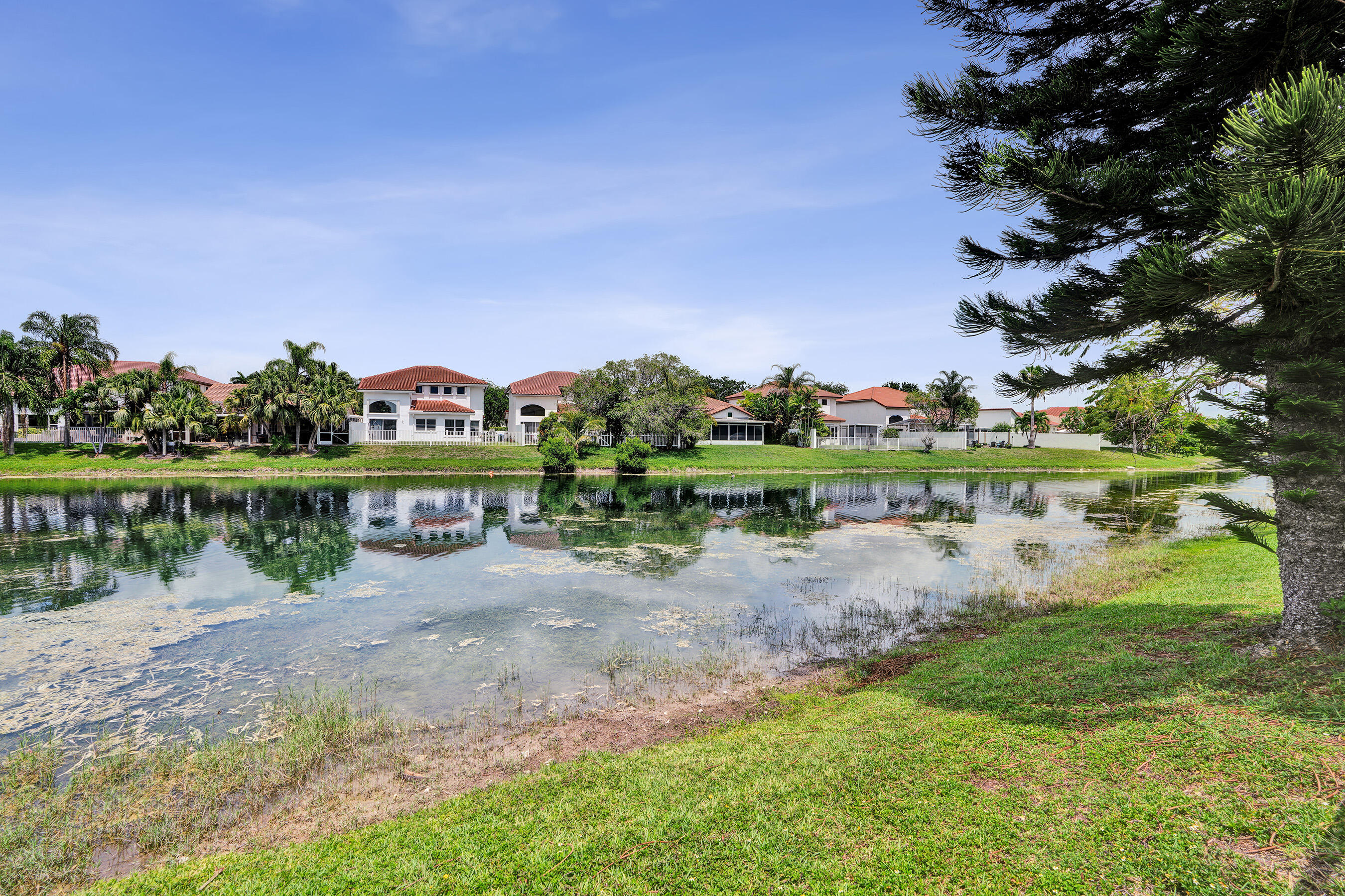 HOLIDAY SPRINGS EAST - Residential