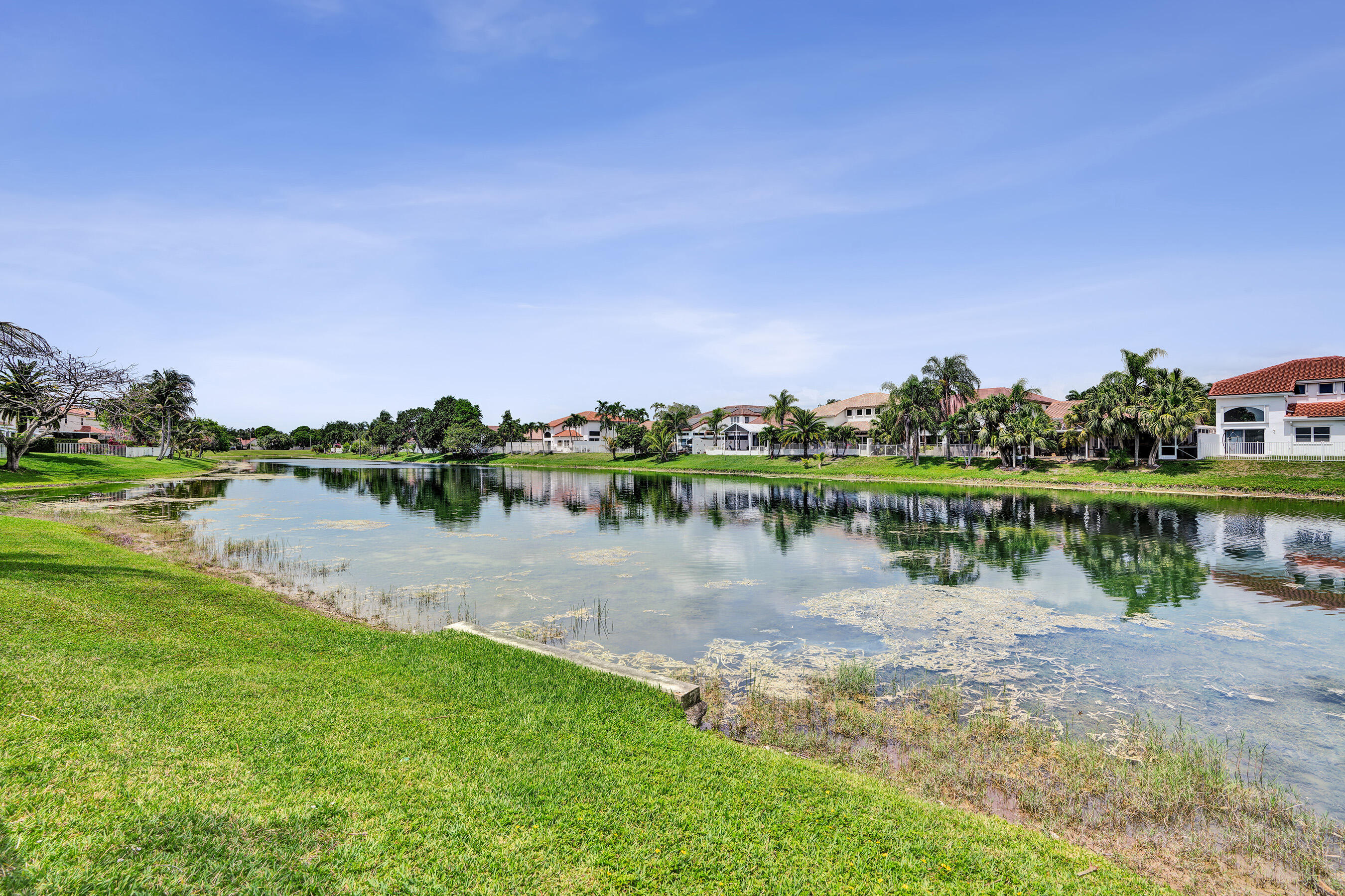 HOLIDAY SPRINGS EAST - Residential
