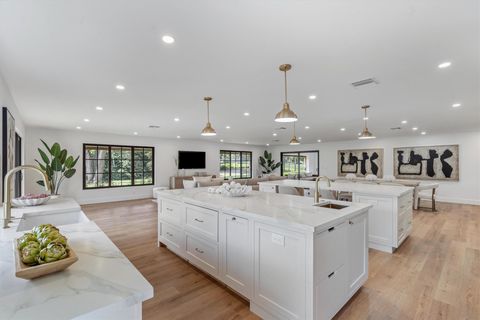 Photo of 4456 Hickory Drive, Palm Beach Gardens, FL 33418 (MLS # F10538766)