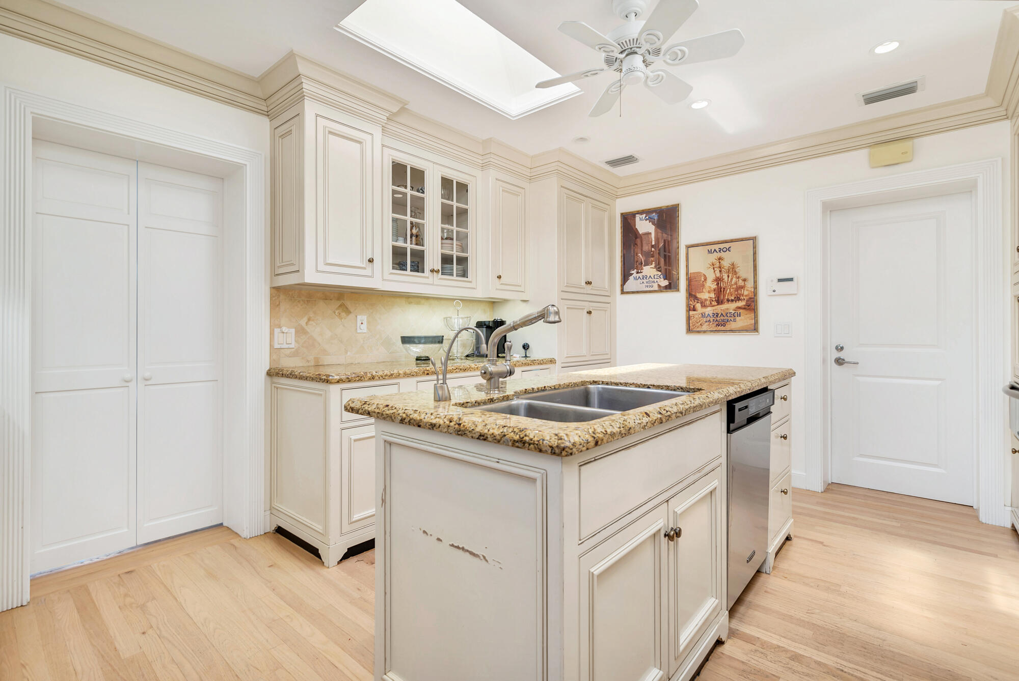 EL DORADO PARK - Residential