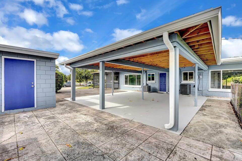 BOYNTON HEIGHTS - Residential Lease