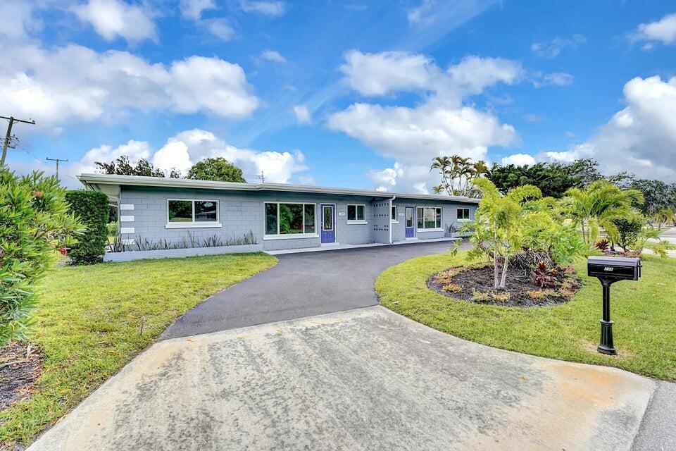 BOYNTON HEIGHTS - Residential Lease