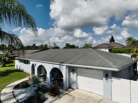 Tiny photo for 6719 Eastview Drive, Lake Worth, FL 33462 (MLS # B26012278)