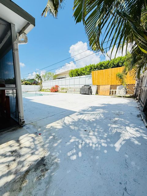 Tiny photo for 6719 Eastview Drive, Lake Worth, FL 33462 (MLS # B26012278)