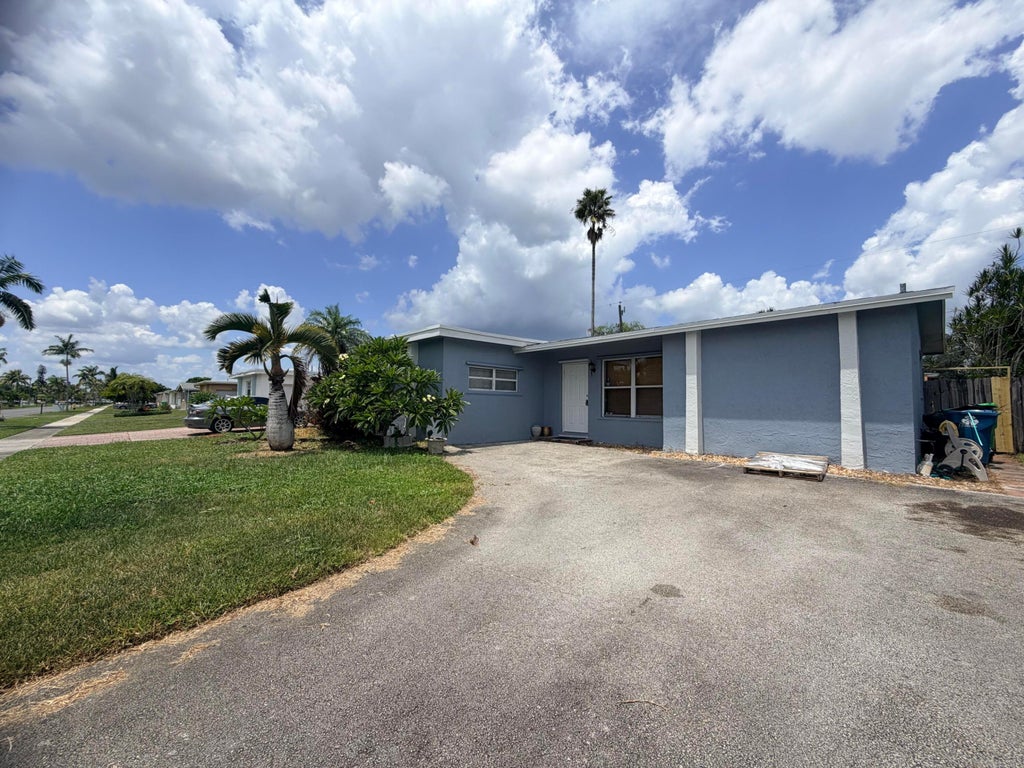 Photo of 8381 NW 28TH Place, Sunrise, FL 33322 (MLS # B26068033)