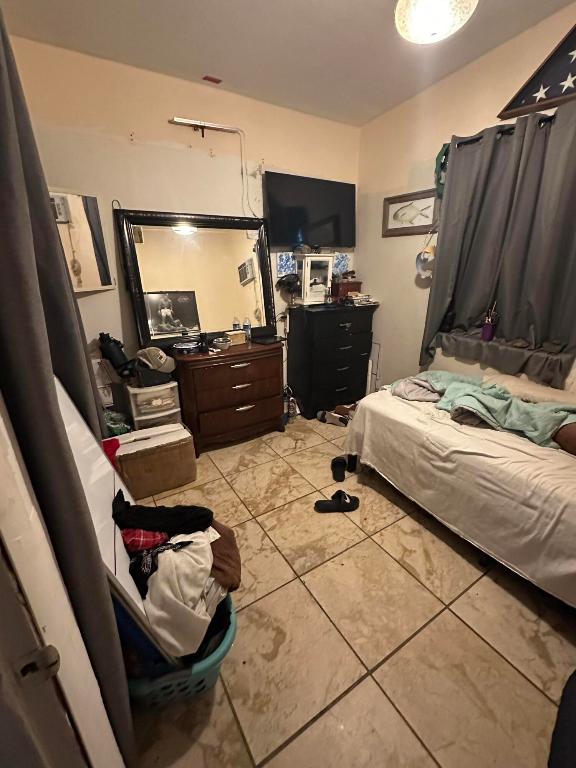 POMPANO BEACH HIGHLANDS-POOL - Residential Income