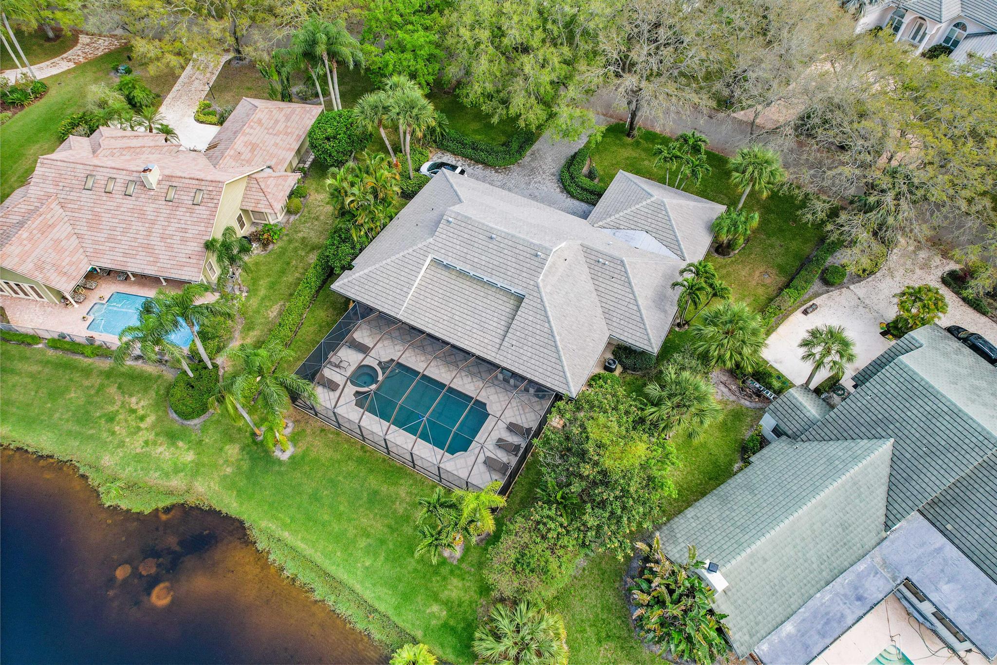 HERITAGE OAKS - Residential