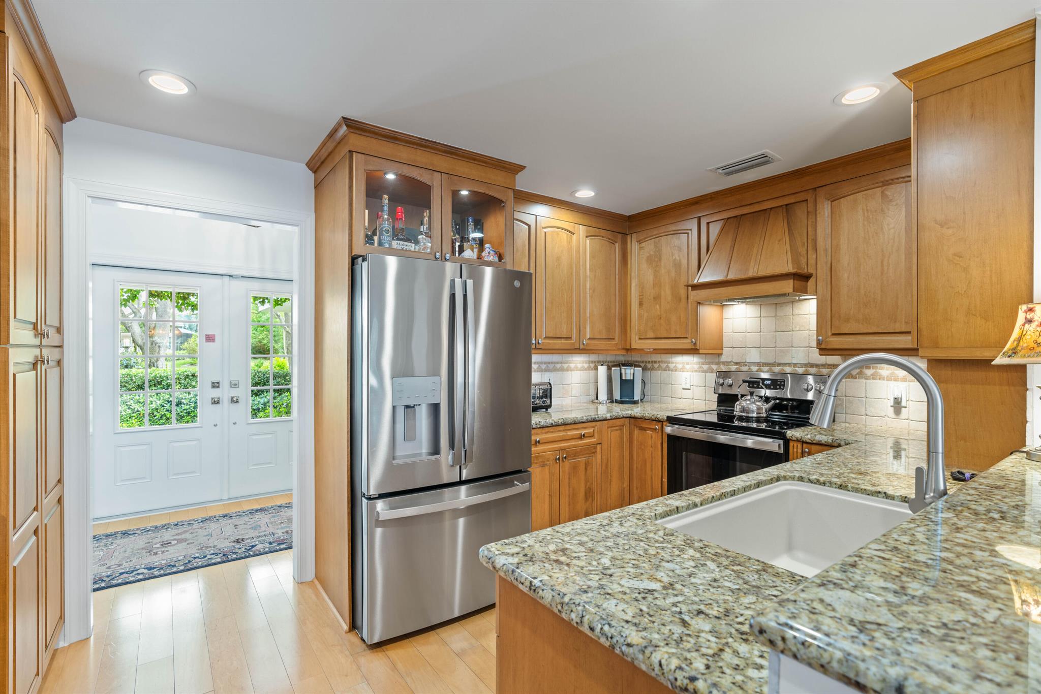 HERITAGE OAKS - Residential