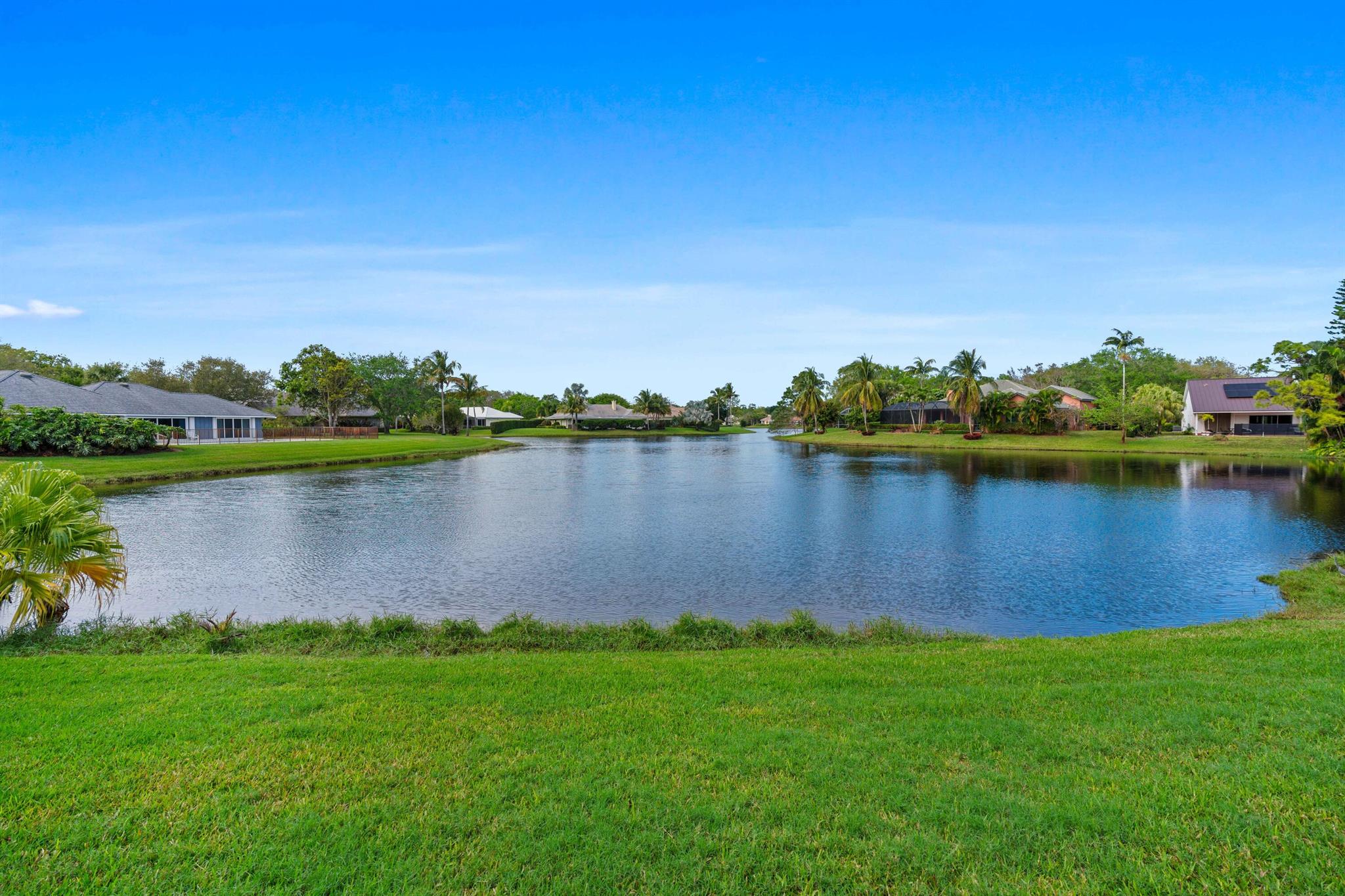HERITAGE OAKS - Residential