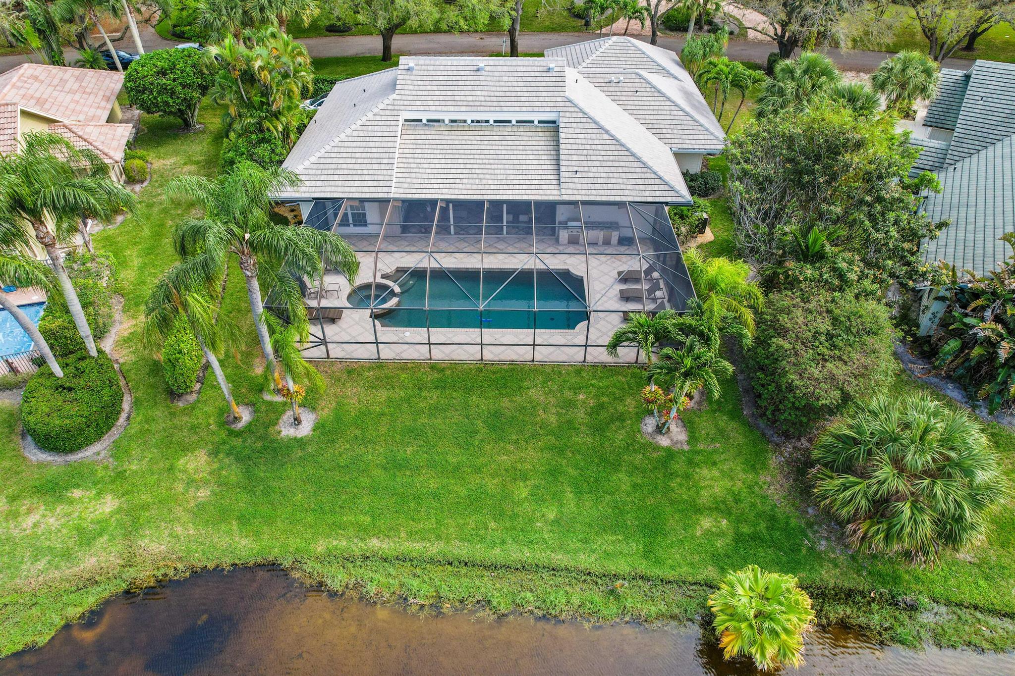 HERITAGE OAKS - Residential