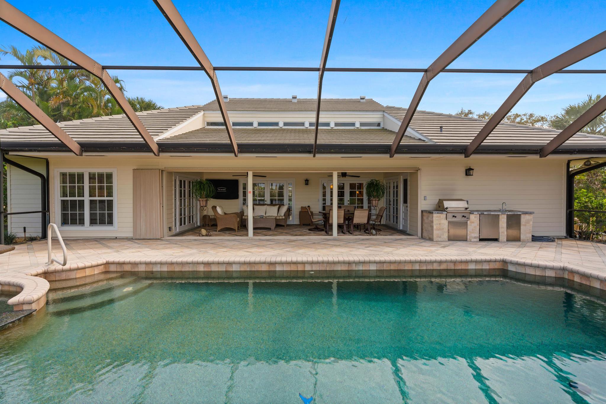 HERITAGE OAKS - Residential