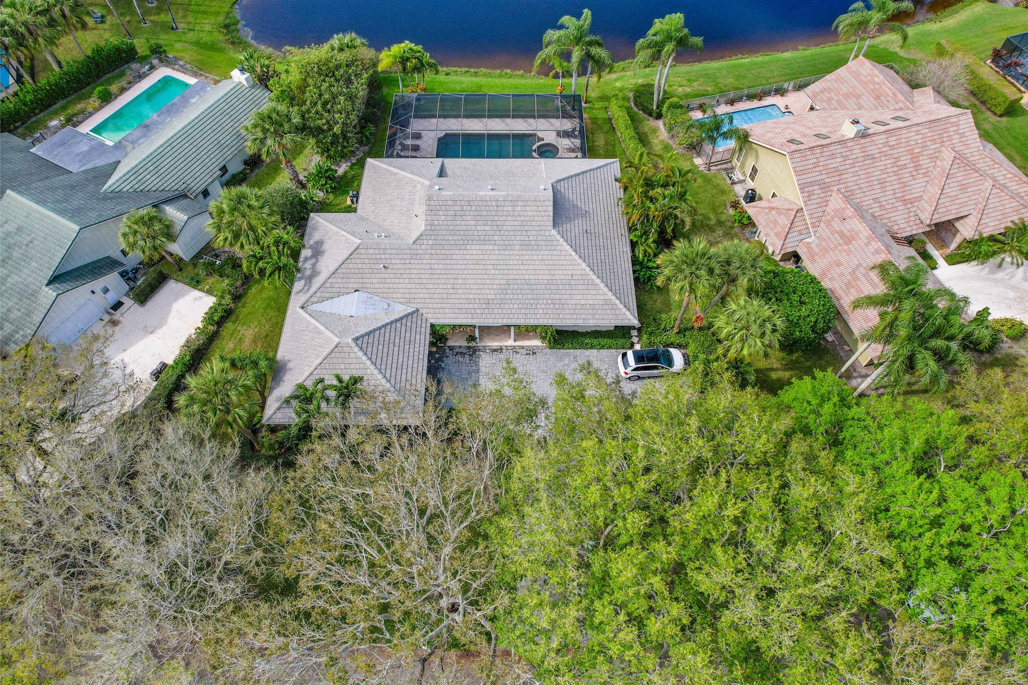 HERITAGE OAKS - Residential