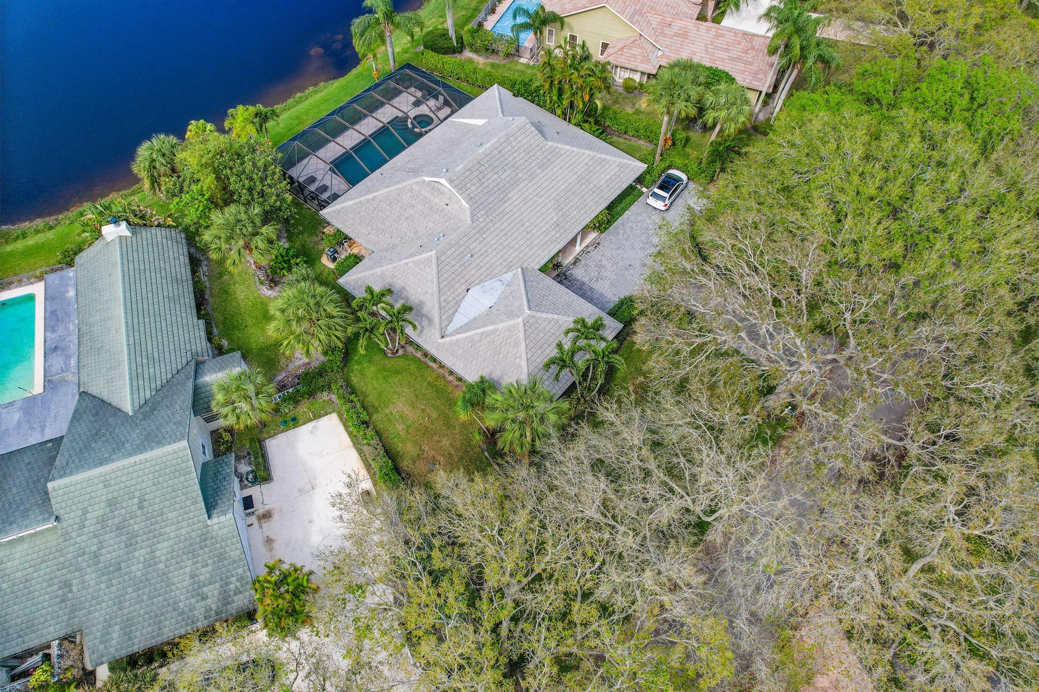 HERITAGE OAKS - Residential